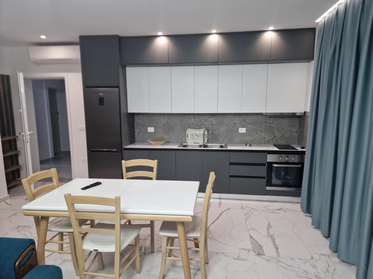 Joanna Suites Sarandë Exteriör bild